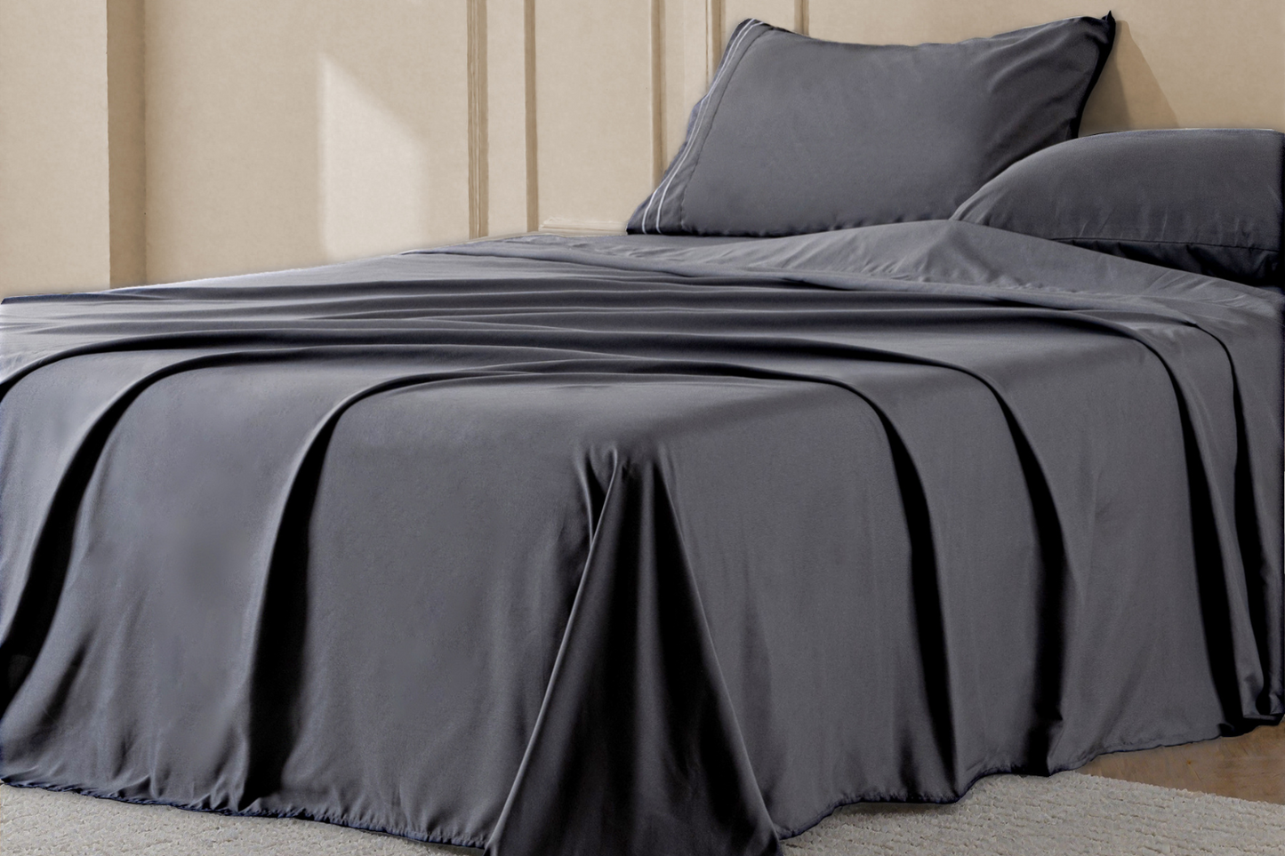 Breathable and Cooling Fitted Sheet Set