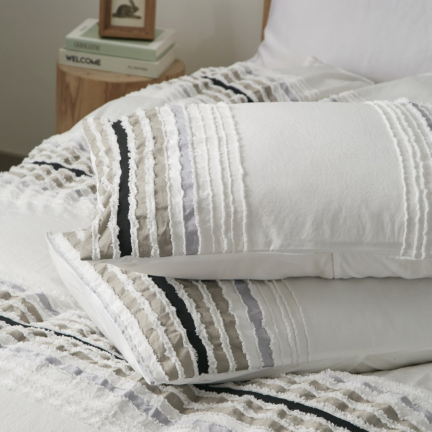 Black and Gray Stripes Tufted Duvet Cover Set