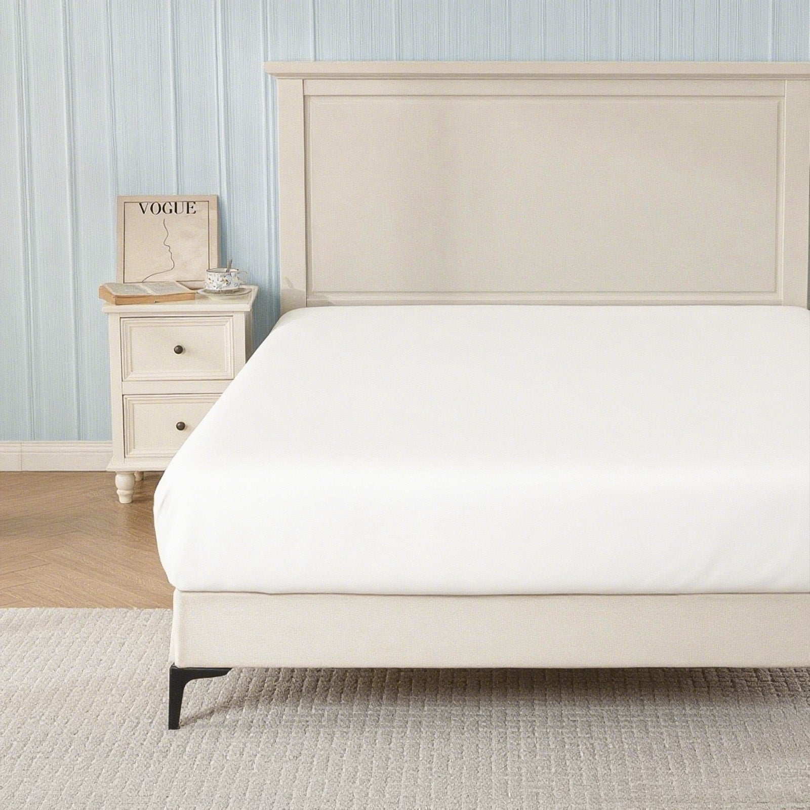 Soft and Breathable Fitted Sheet